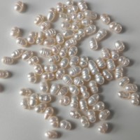 Ferskvandsperler ，Barok ris   4mm/35cm