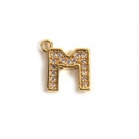 Bogstav m/zirkonia, M, 10,5x9 mm, forgyldt med 18K guld, 1 stk.